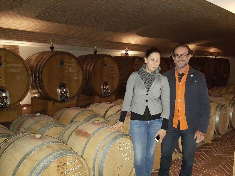 Luisa Rocca e Marco Ferrari na vinicola Bruno Rocca - Barbaresco